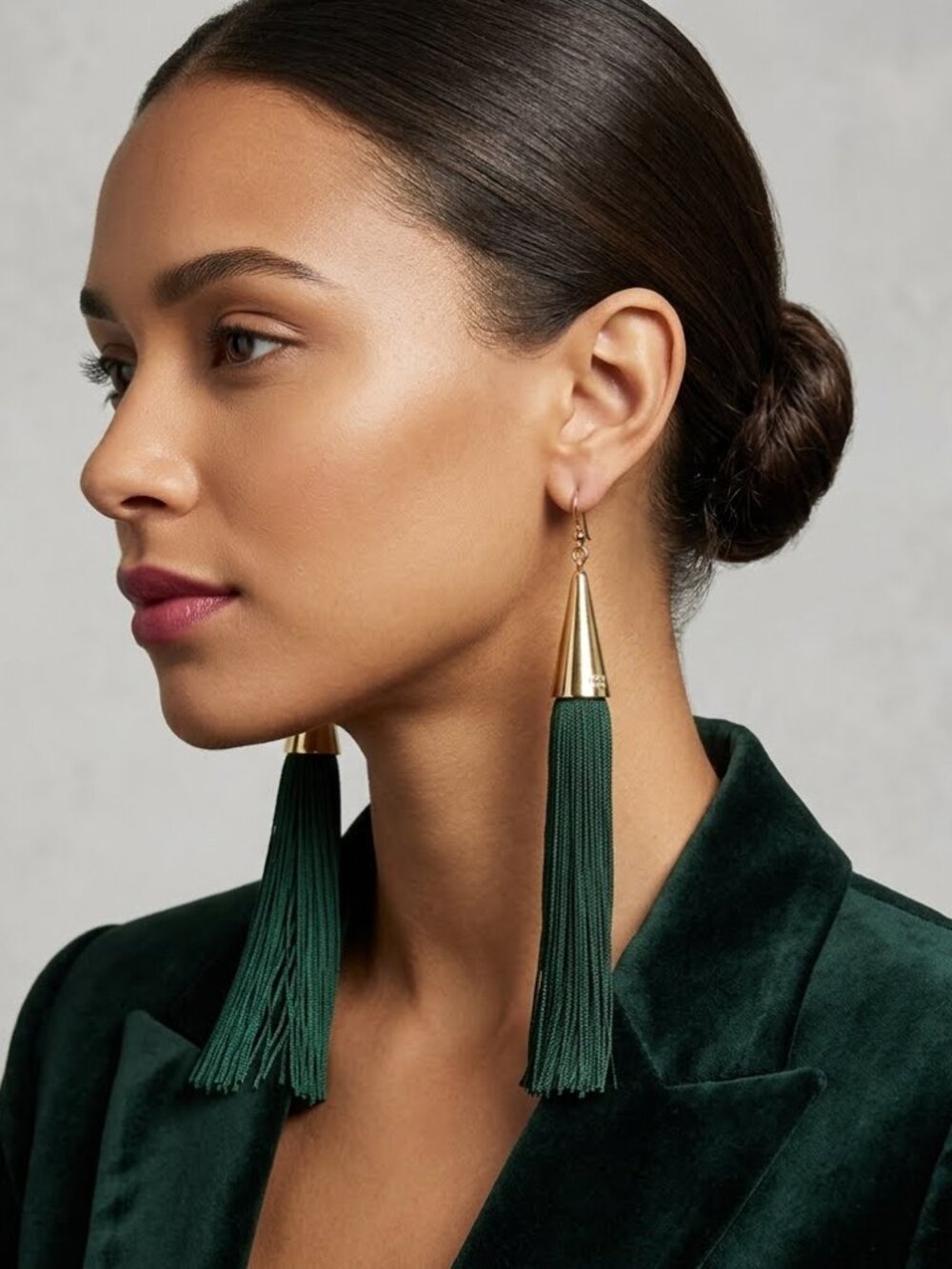NEW Eddie Borgo 12K Gold Green Silk Tassel Dangle Chandelier Cone Earring Fringe